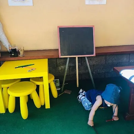 Kamenec בית הארחה Zakamenne