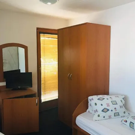 בית הארחה Kamenec Zakamenne