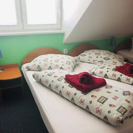 Kamenec Penzion Zakamenne