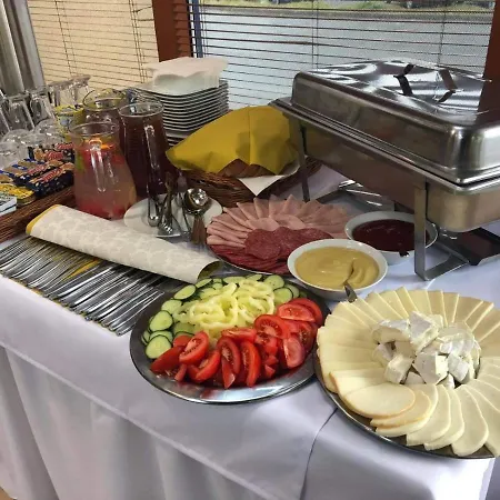 Kamenec Penzion Zakamenne